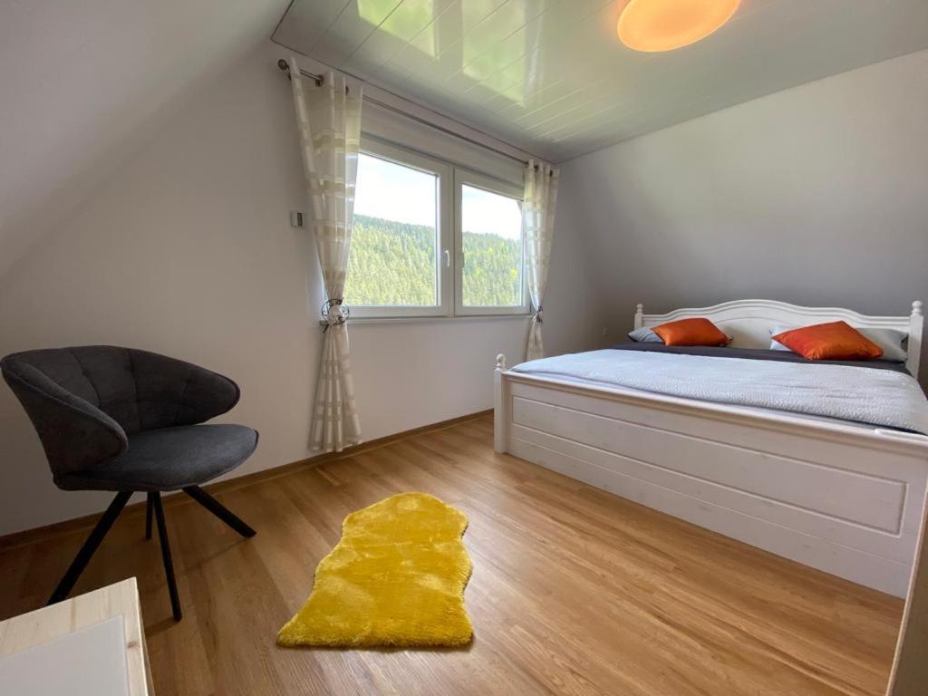 Haus Adler - Komplettes Ferienhaus Am Badesee Erzgrube Exteriör bild
